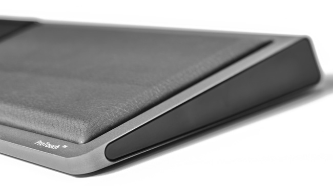 side view ProTouch Multi-touch mouse